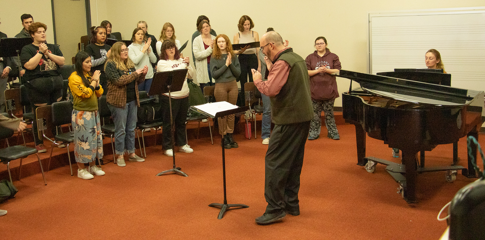 students singing