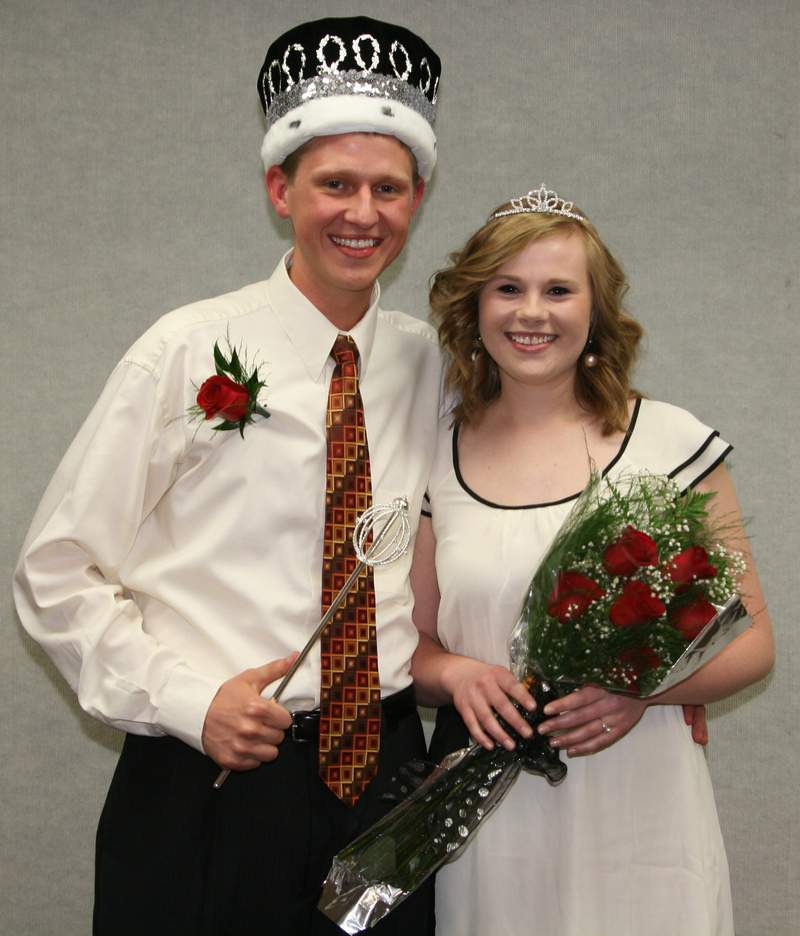 The Ivy Day king and queen, Jacob Zitterkopf and Liz Ridder.