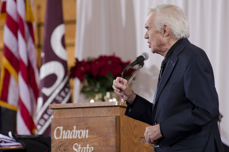 Ron Hull makes a point during his commencement address. (Photo by Tiffany Valandra)