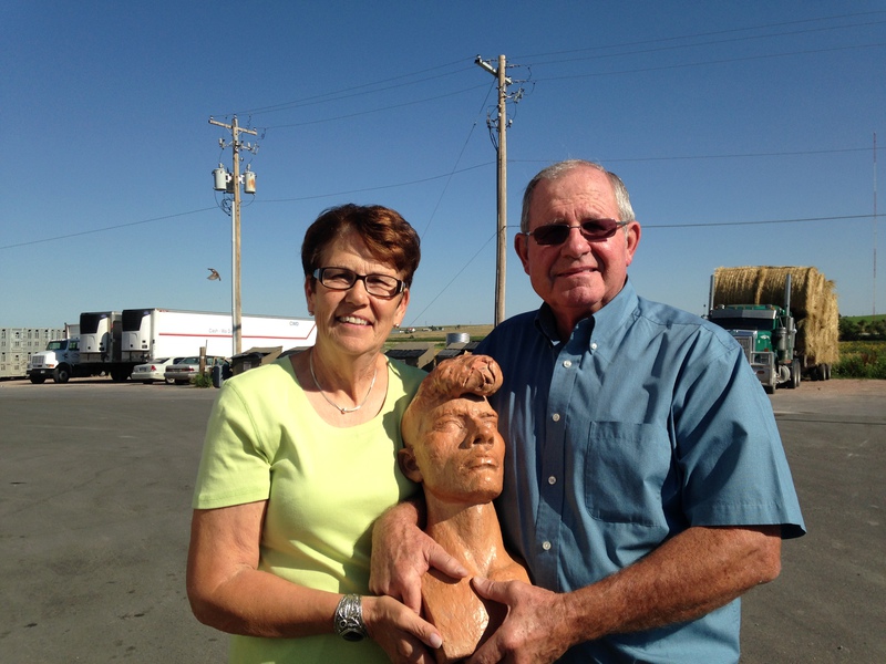 Annette (LaMay) and Roger Davies donate a William Artis bust to CSC