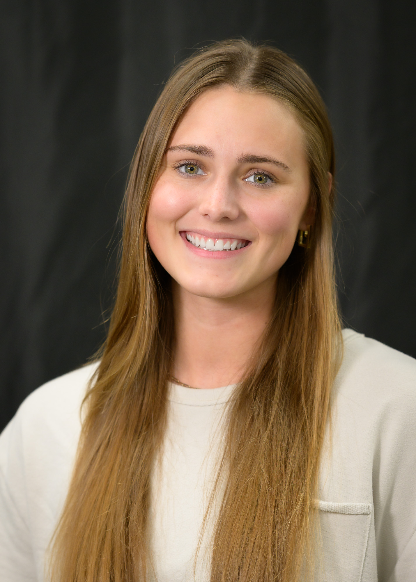Photo of Erin Hildebrand